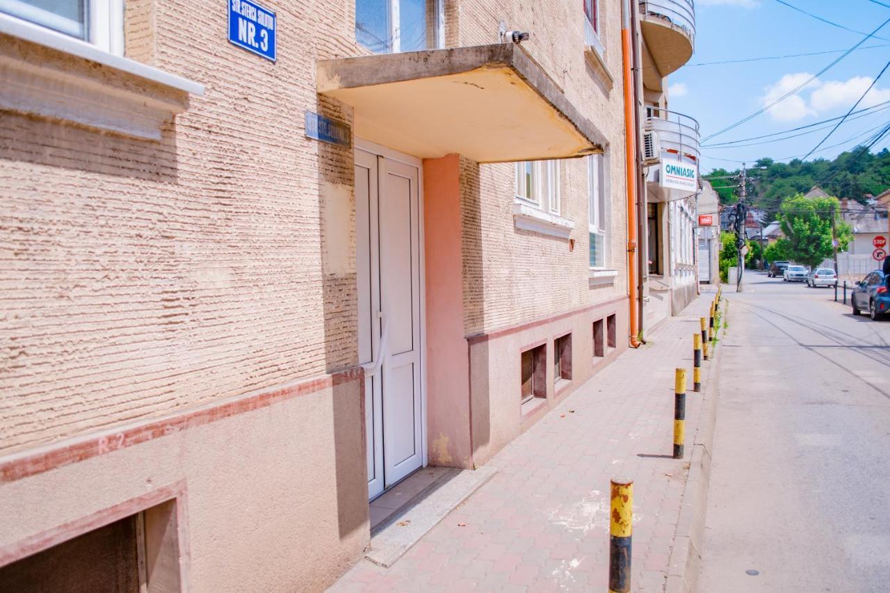 Vladstudio Turda Ngoại thất bức ảnh